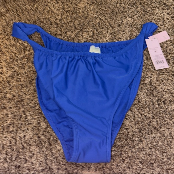 Wild Fable Blue Ruched Bikini - Picture 3 of 9